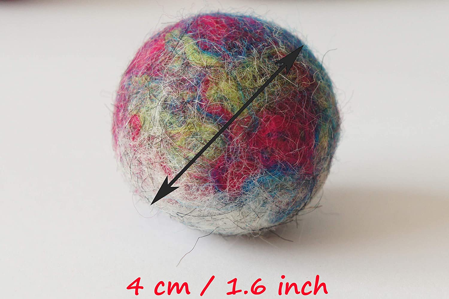 Handmade Cat and Dog Interactive Toy Natural Sheep Wool Wool Ball Soft and Light Also Have More Other uses 20 Pieces.